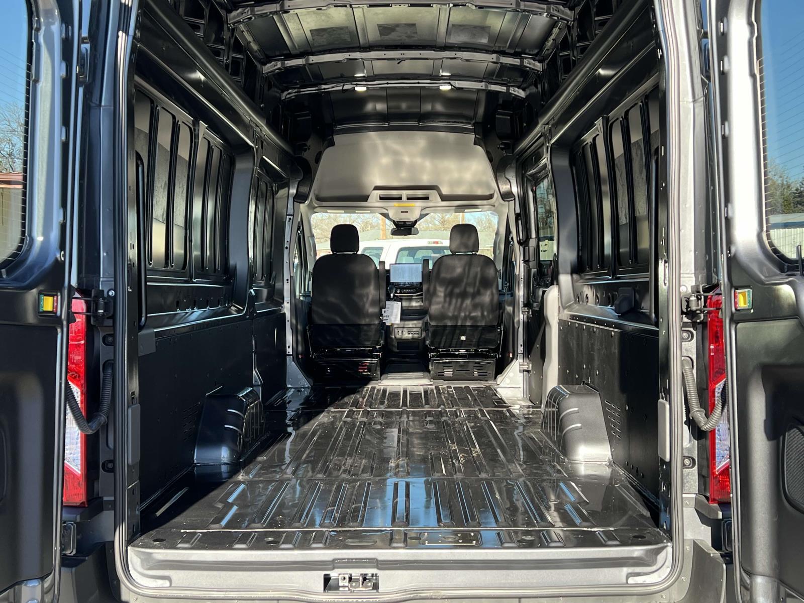 Ford Transit-350 Cargo Van