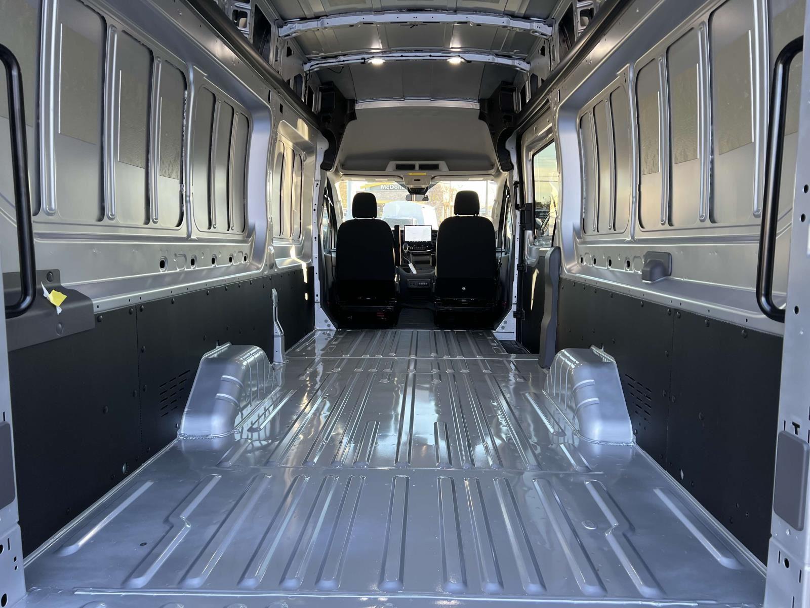 Ford Transit-350 Cargo Van