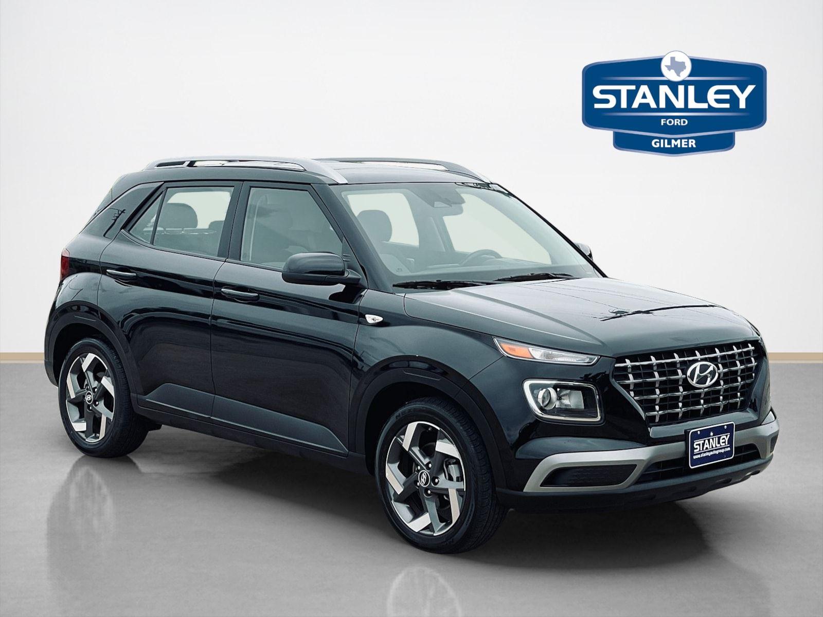 Onyx Black 2025 Hyundai Venue SUV / Crossover Front-Wheel Drive Continuously Variable Transmission