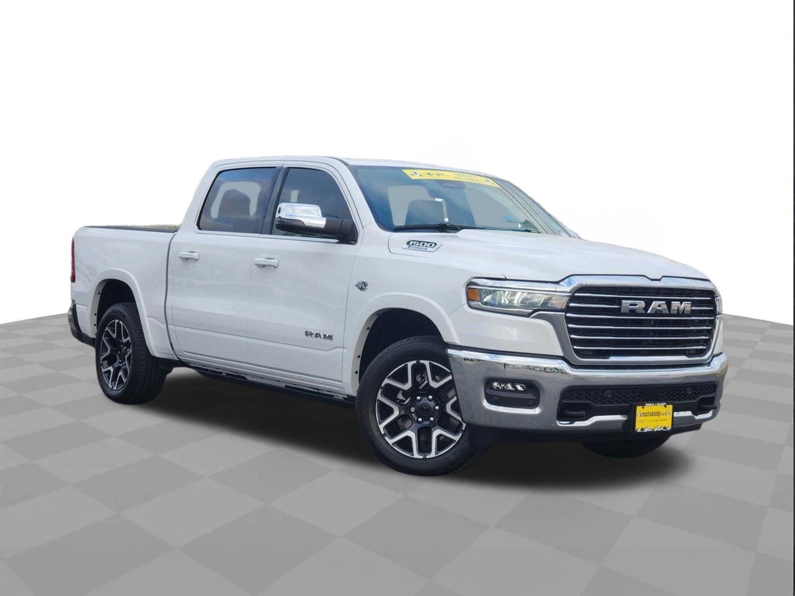 Bright White Clearcoat 2026 RAM 1500 Laramie Crew Cab 4WD Pickup Truck Four-Wheel Drive 8-Speed Automatic