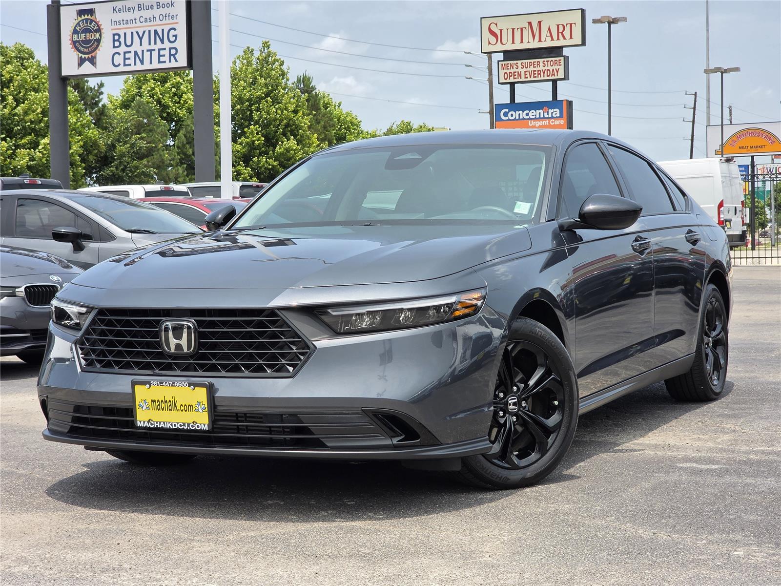 Meteorite Gray Metallic 2025 Honda Accord Sedan Front-Wheel Drive Continuously Variable Transmission