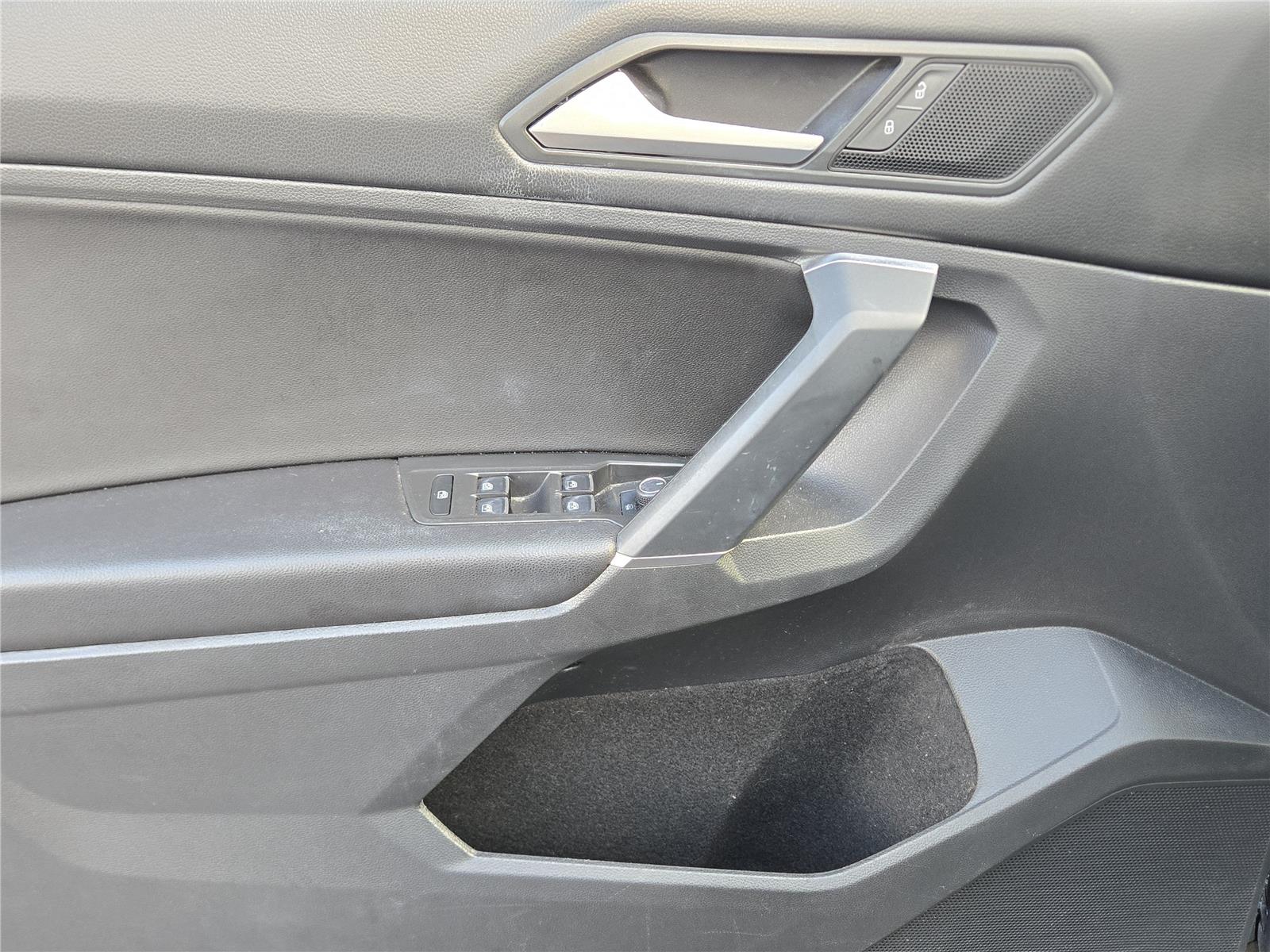2020 Volkswagen Tiguan SE at Lone Star Chevrolet