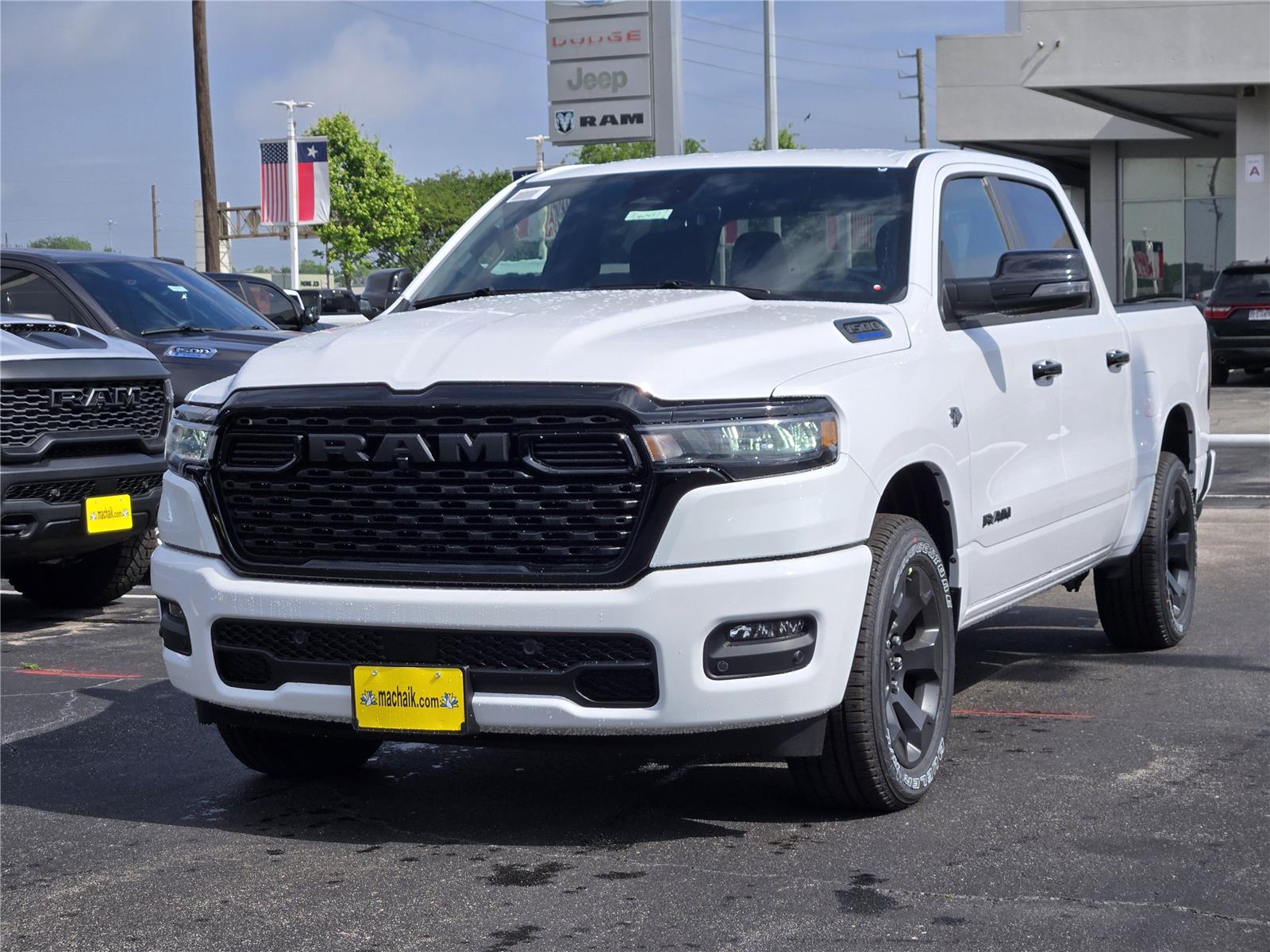 Bright White Clearcoat 2026 RAM 1500 Pickup Truck Four-Wheel Drive 8-Speed Automatic