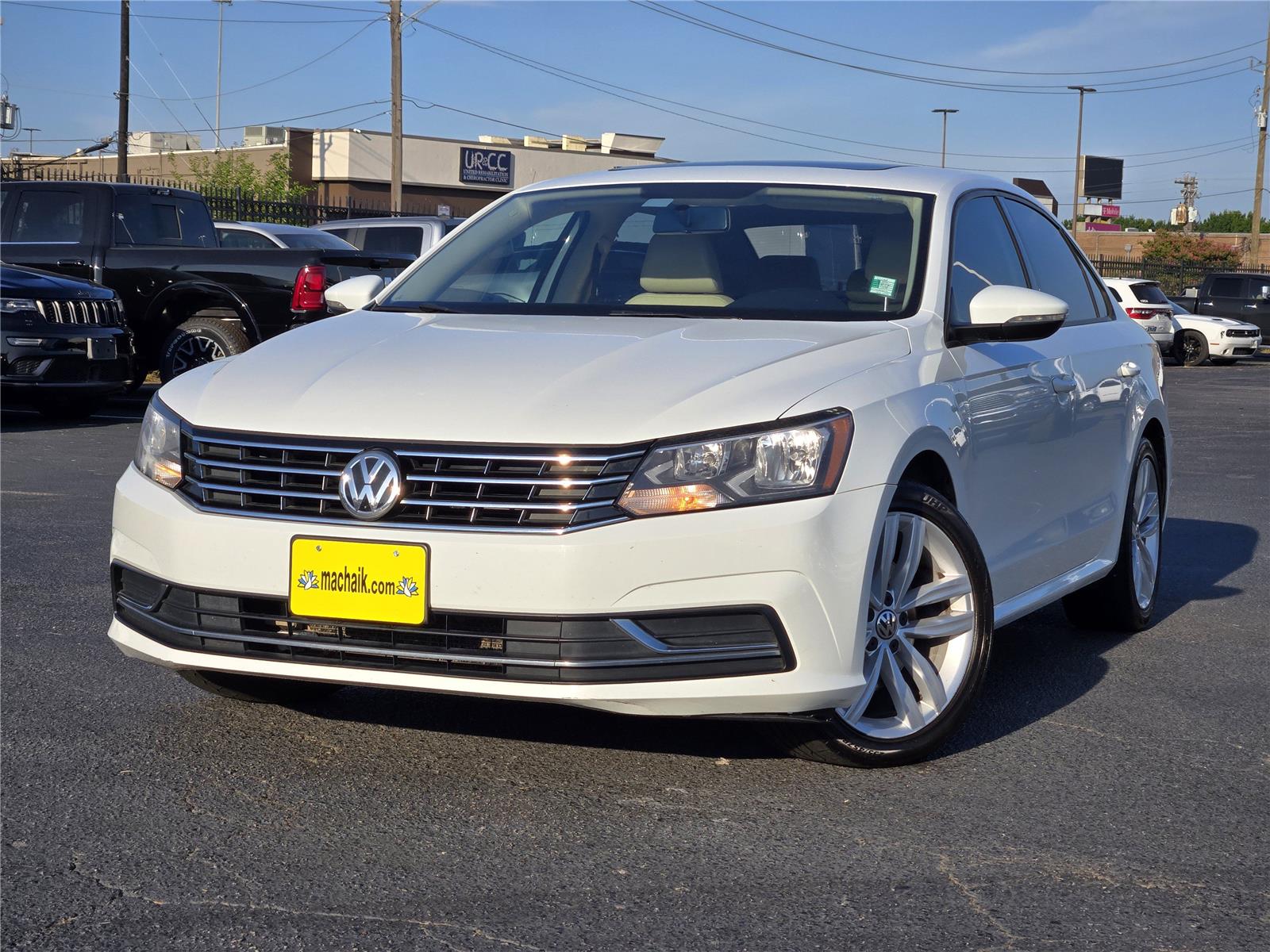 Pure White 2019 Volkswagen Passat Sedan Front-Wheel Drive Automatic