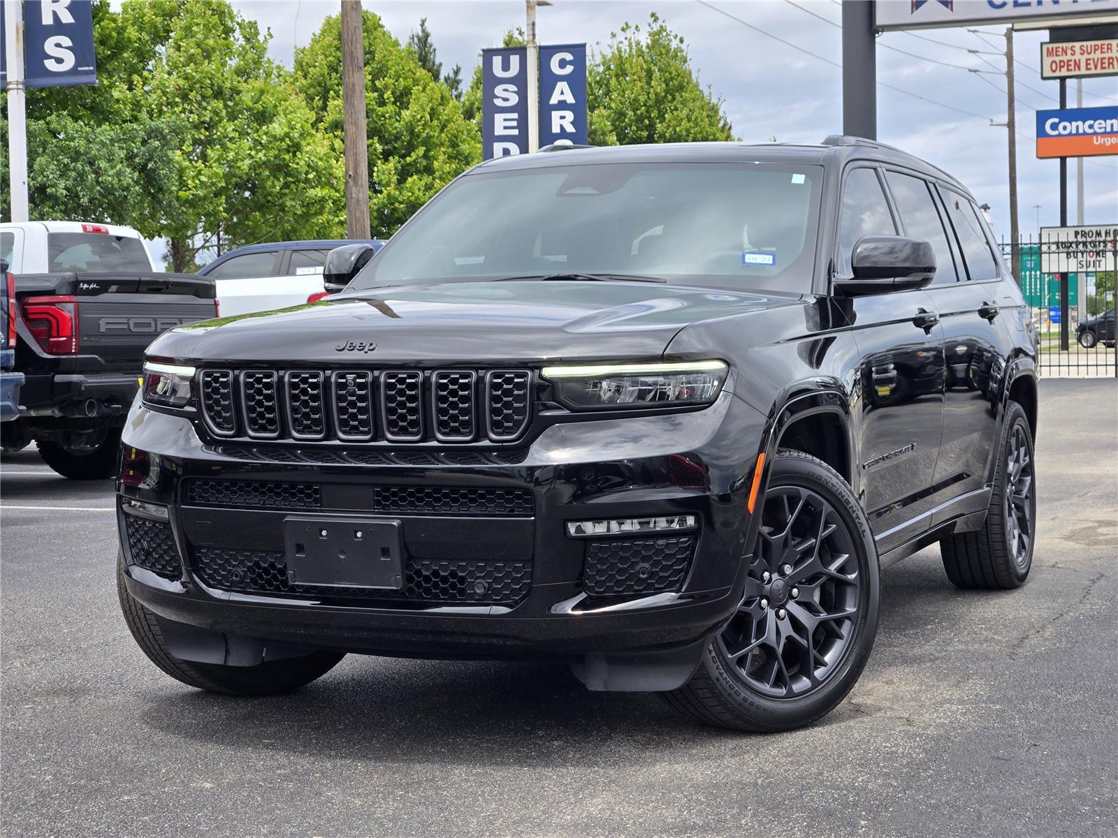2025 Jeep Grand Cherokee L Negro (Diamond Black Crystal Pearlcoat) SUV/Crossover Todo terreno 8 velocidades Automática