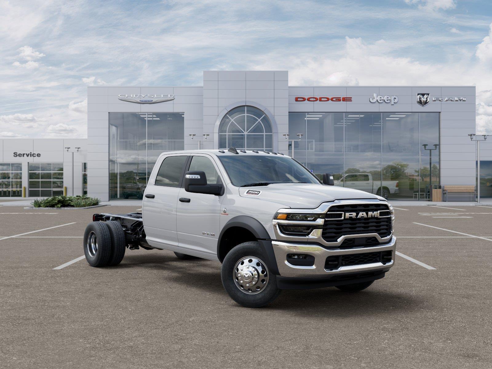 2025 Ram 3500 Chassis Cab photo 6 of 21