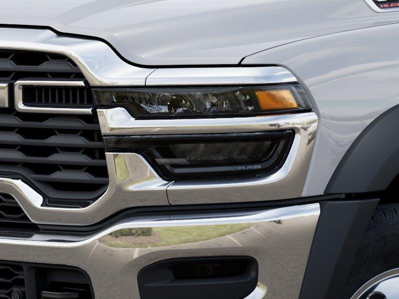 2025 Ram 3500 Chassis Cab photo 13 of 21