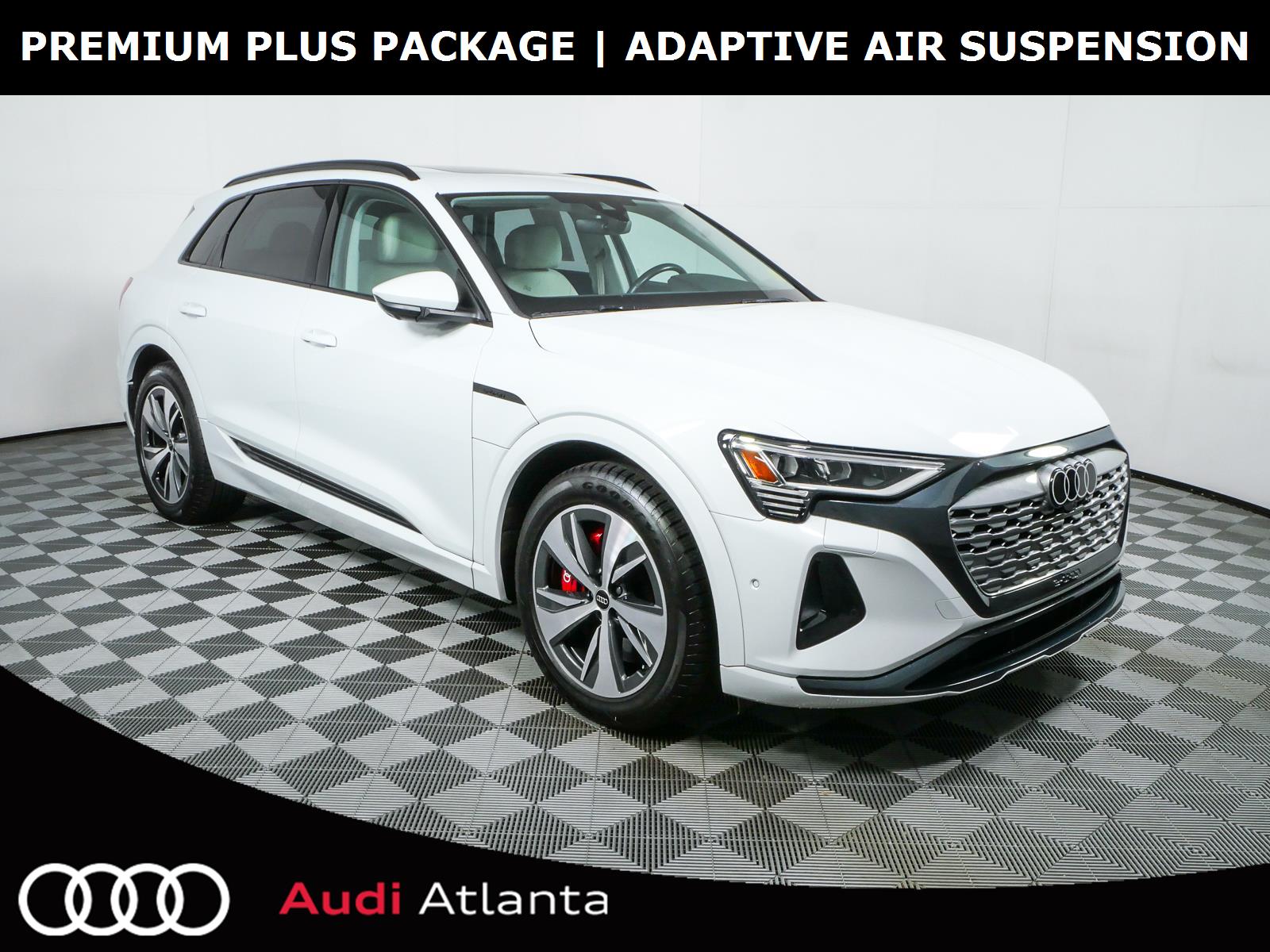 2024 Audi Q8 e-tron quattro Premium Plus AWD