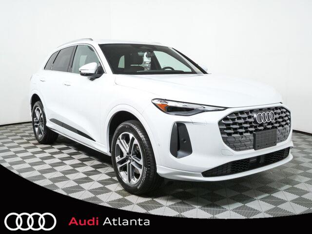 Glacier White Metallic 2026 Audi Q5 SUV / Crossover All-Wheel Drive Automatic
