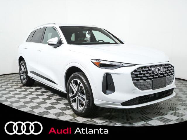 Glacier White Metallic 2026 Audi Q5 SUV / Crossover All-Wheel Drive Automatic