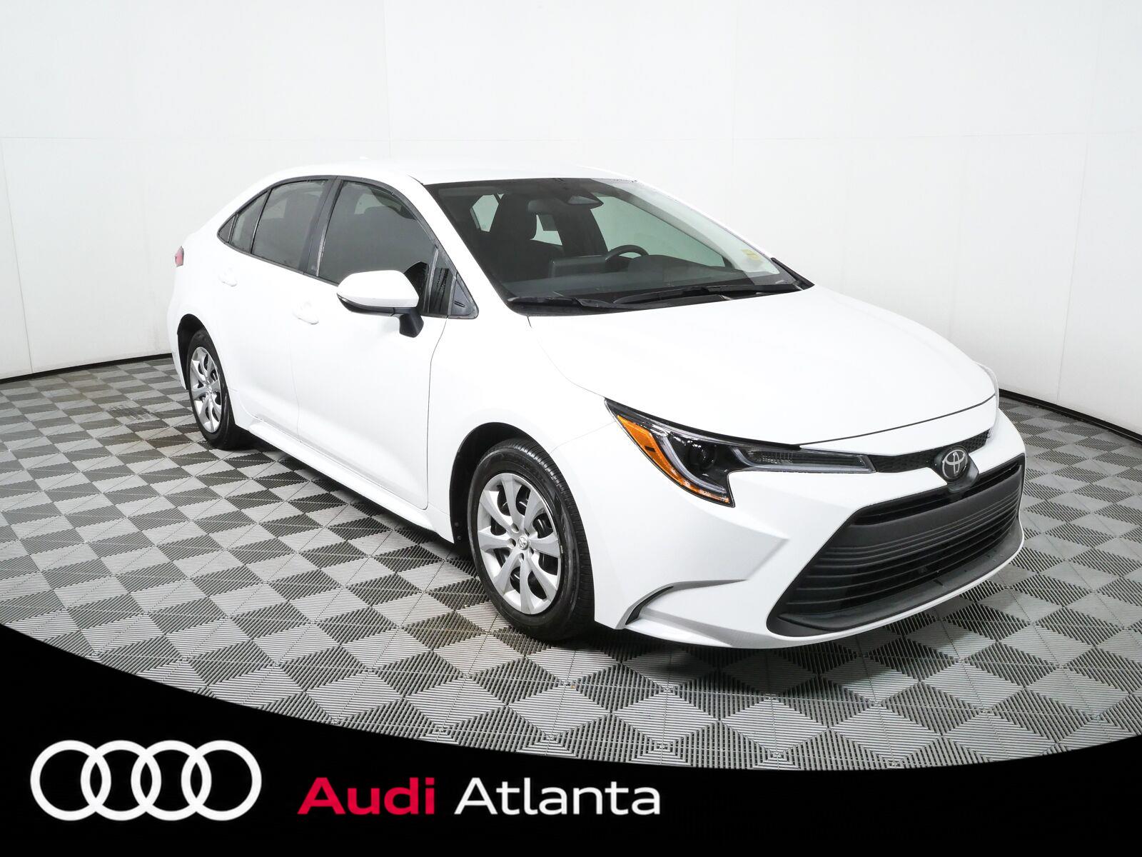 2025 Toyota Corolla LE FWD