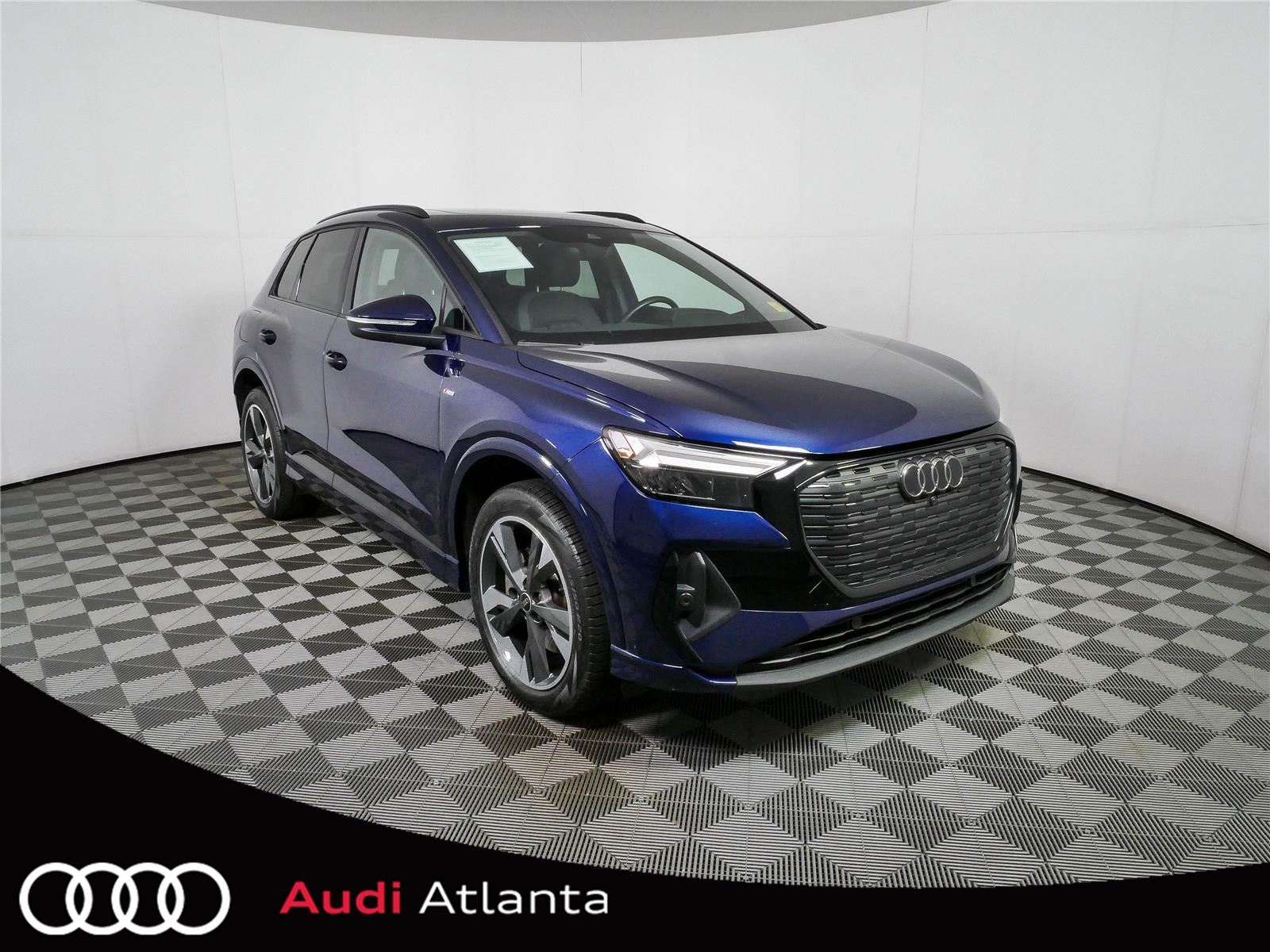 2023 Audi Q4 e-tron quattro Premium 50