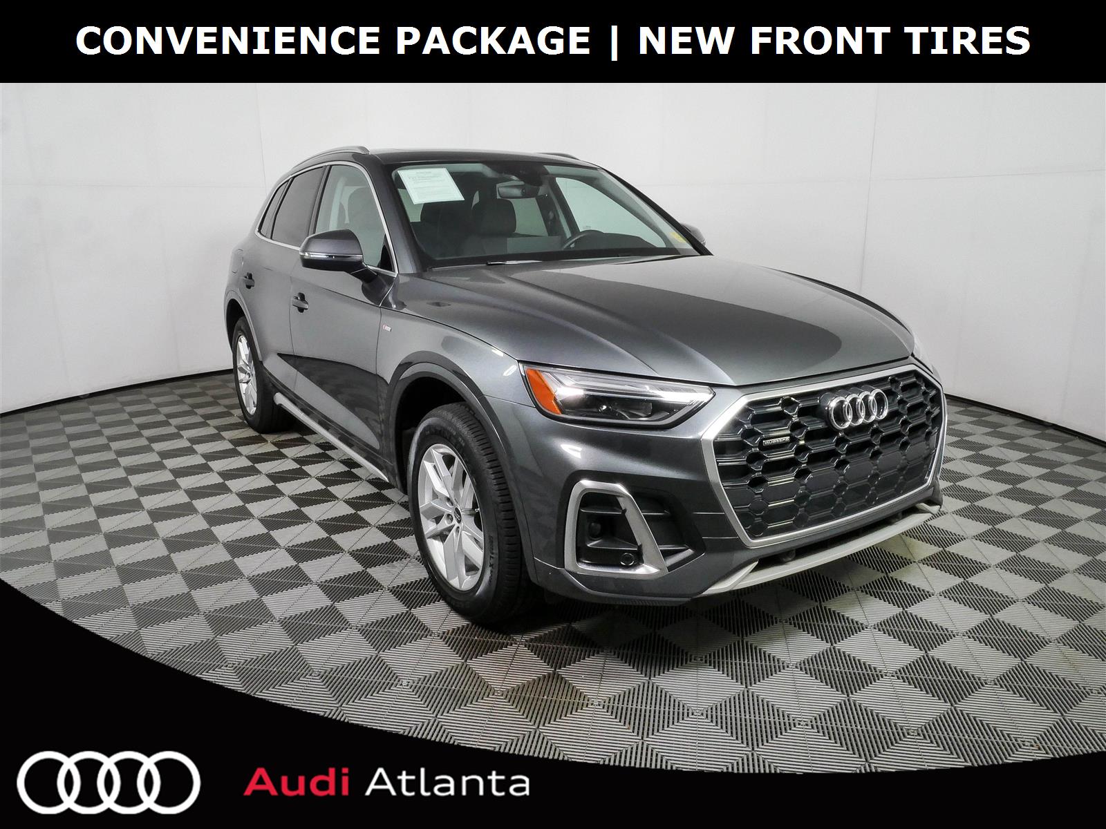 Daytona Gray Pearl Effect 2024 Audi Q5 SUV / Crossover All-Wheel Drive Automatic