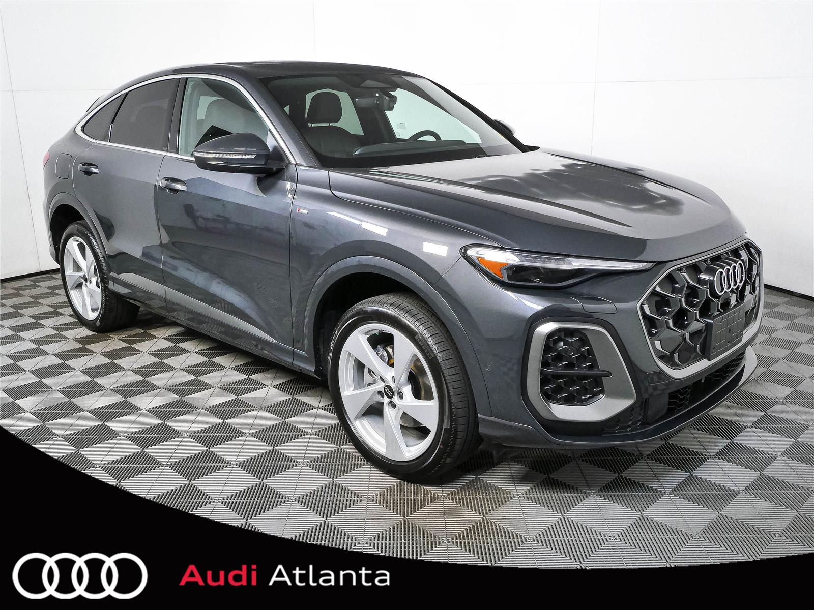Tambora Gray Metallic 2026 Audi Q5 Sportback Sedan All-Wheel Drive Automatic