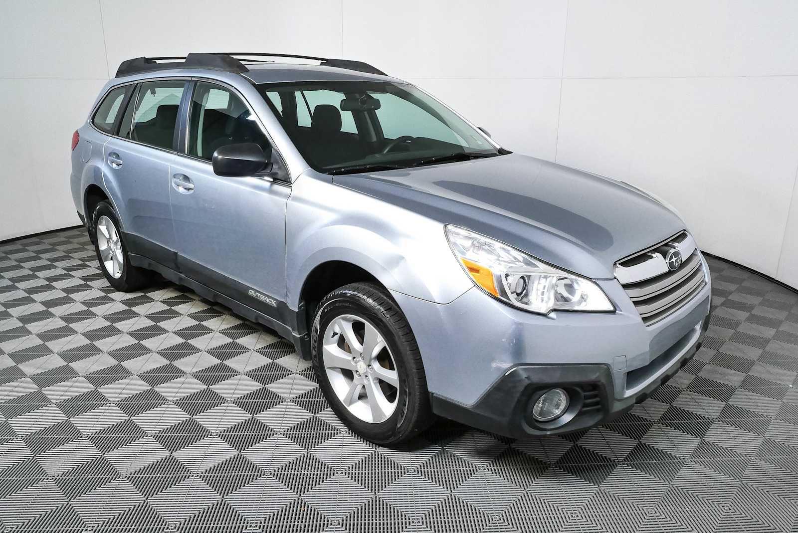 Ice Silver Metallic 2014 Subaru Outback Wagon All-Wheel Drive Continuously Variable Transmission