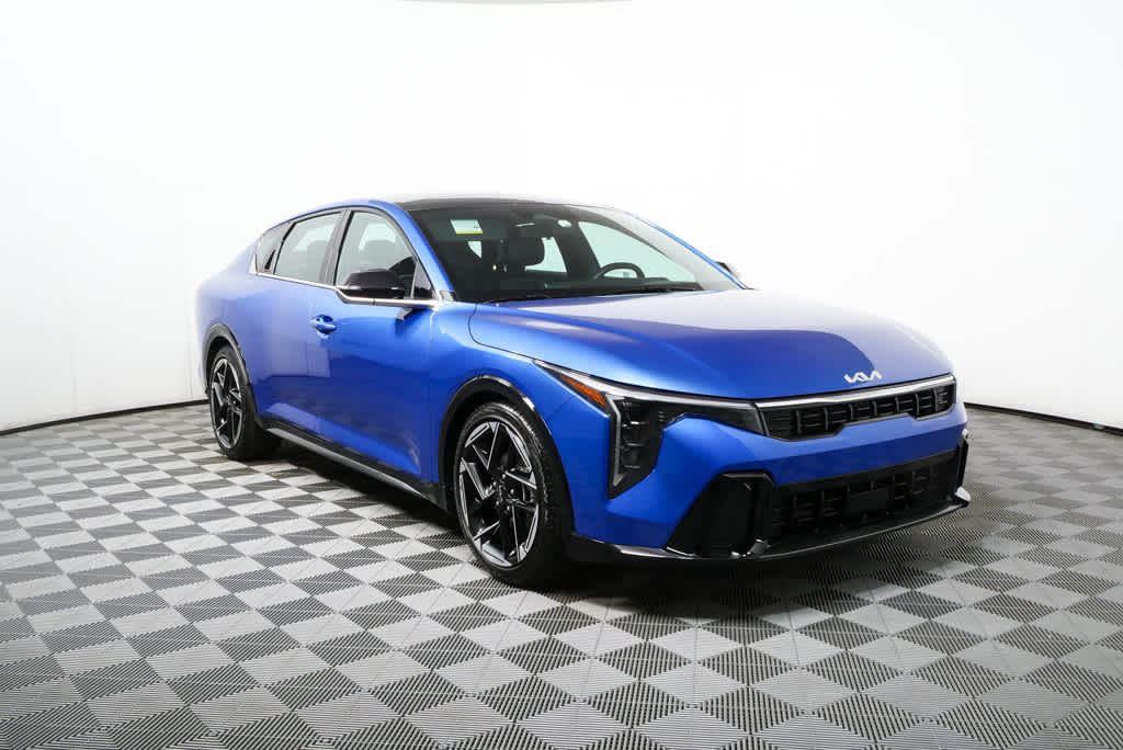 Wave Blue 2025 Kia K4 Sedan Front-Wheel Drive Continuously Variable Transmission
