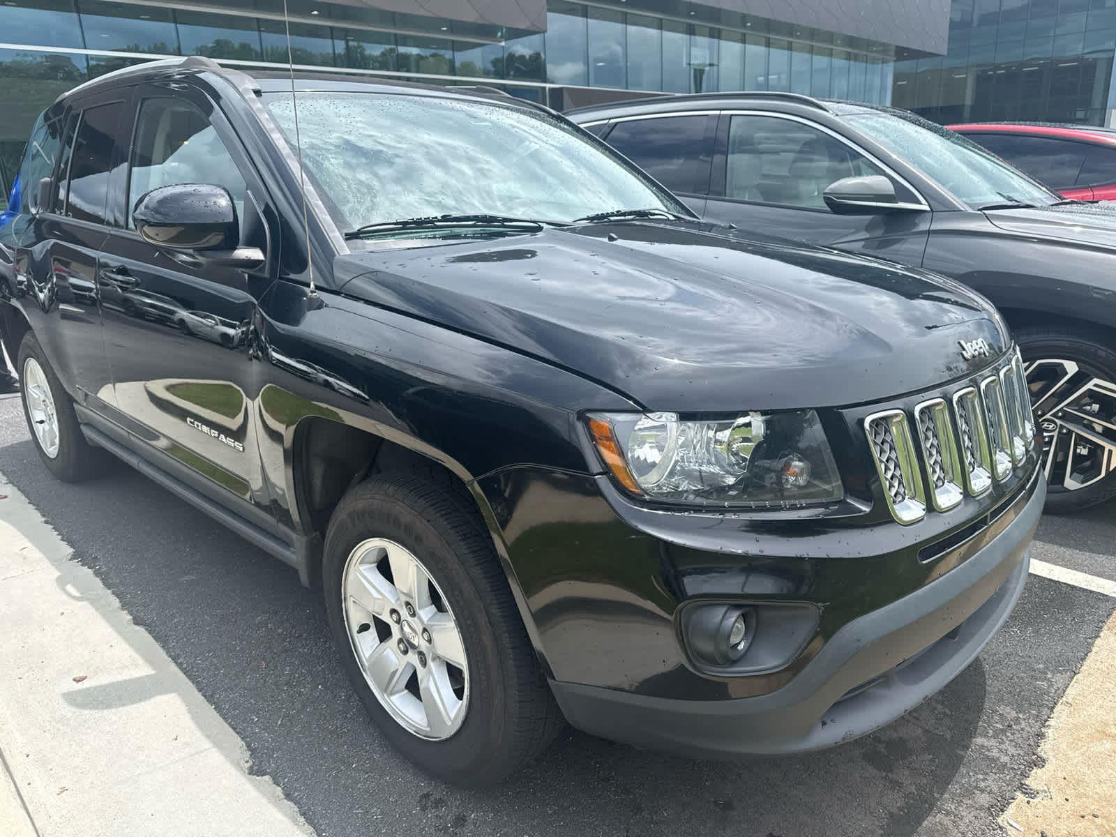 Black Clearcoat 2017 Jeep Compass SUV / Crossover Four-Wheel Drive Continuously Variable Transmission