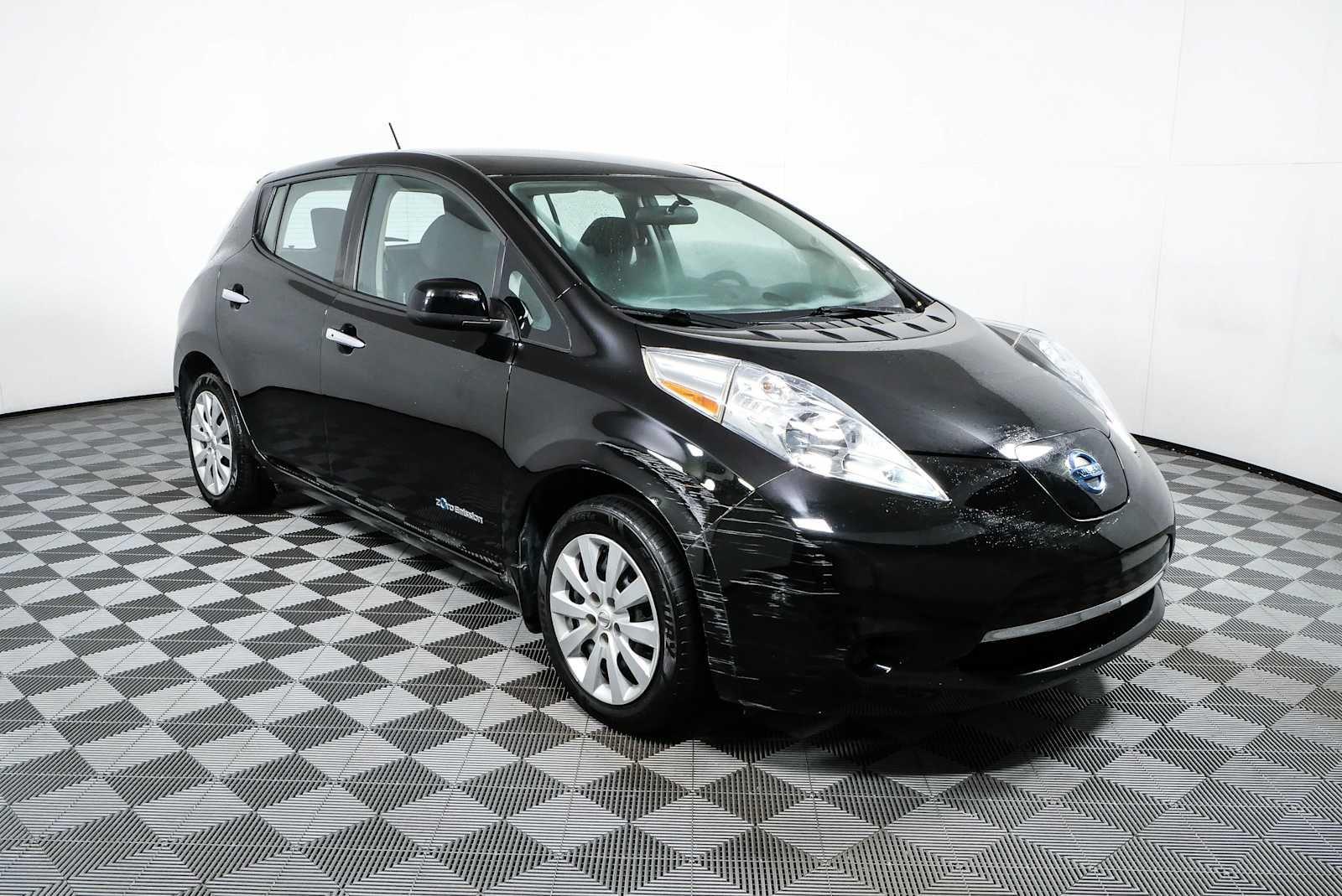 2017 Nissan LEAF S