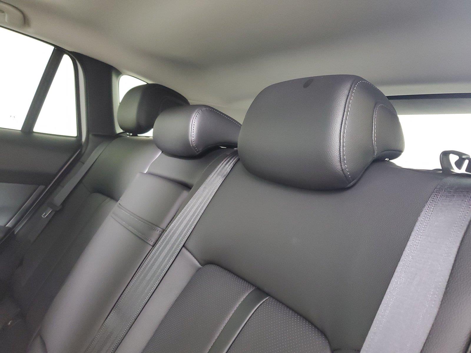 2026 Mazda CX-50 Premium Plus - Photo 13