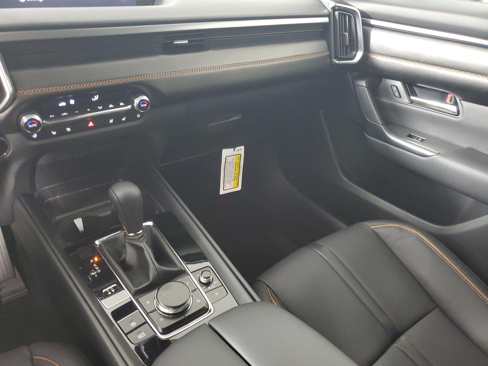 2026 Mazda CX-50 Premium Plus - Photo 17