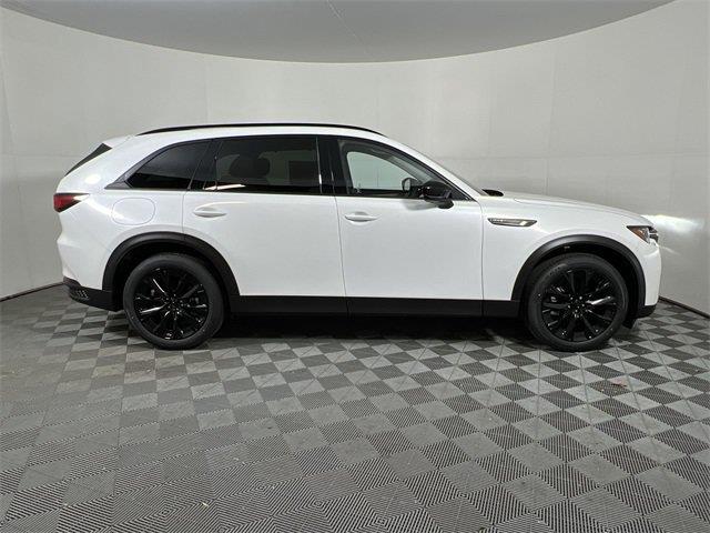 2026 Mazda CX-90 Premium Package - Photo 9