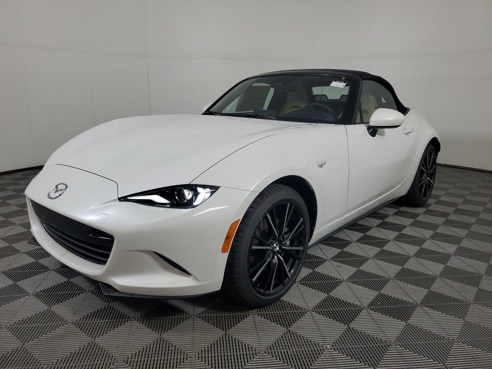 2026 Mazda MX-5 Miata Grand Touring