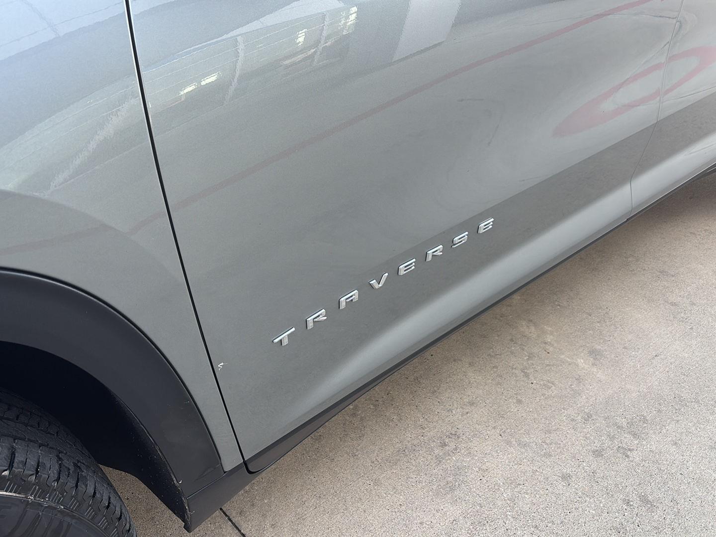 2025 Chevrolet Traverse FWD LT at Turner Chevrolet