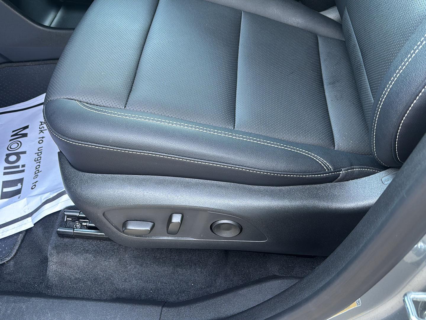 2025 Chevrolet Traverse FWD LT at Turner Chevrolet