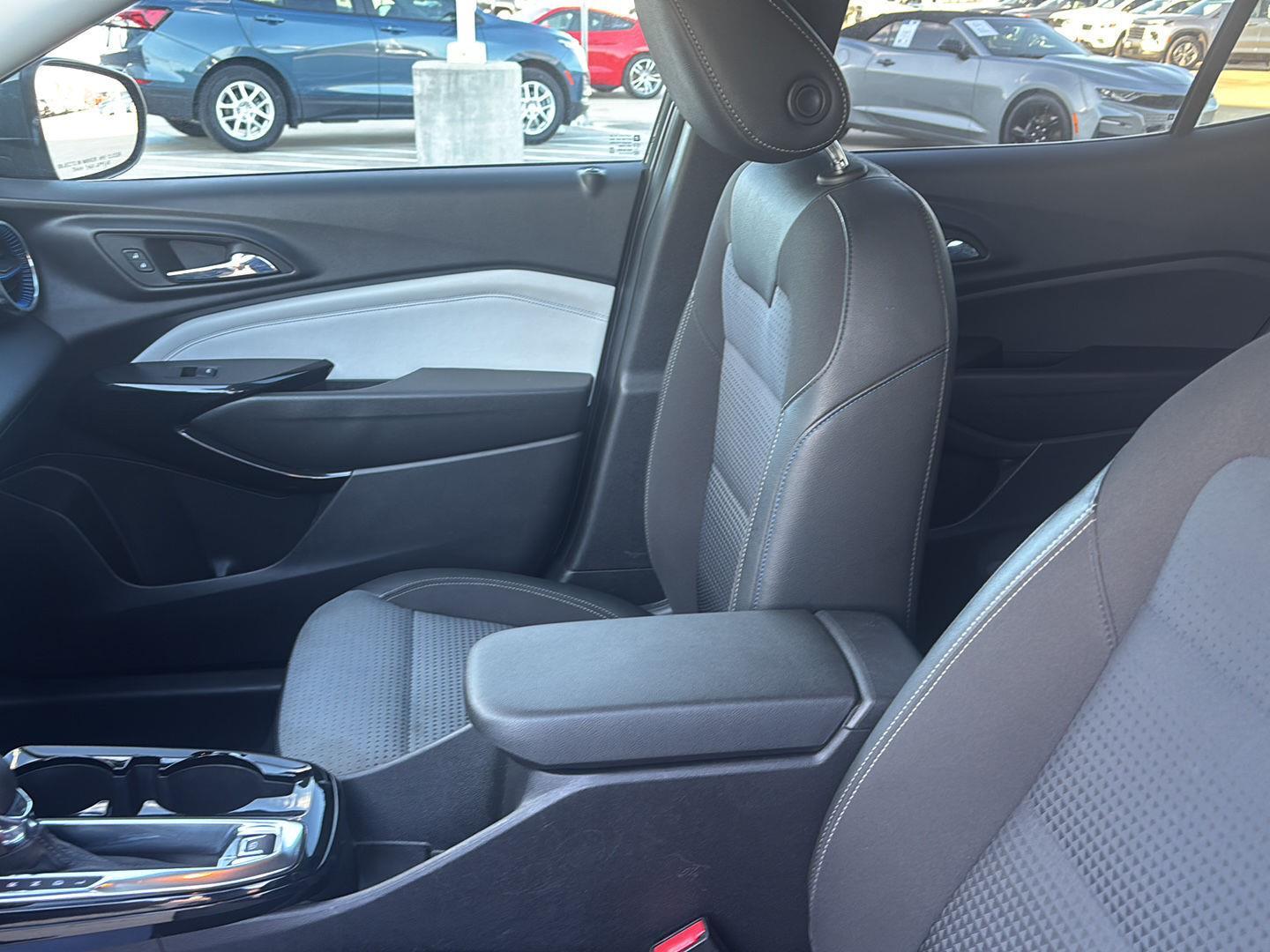 2025 Chevrolet Trax LT at Turner Chevrolet