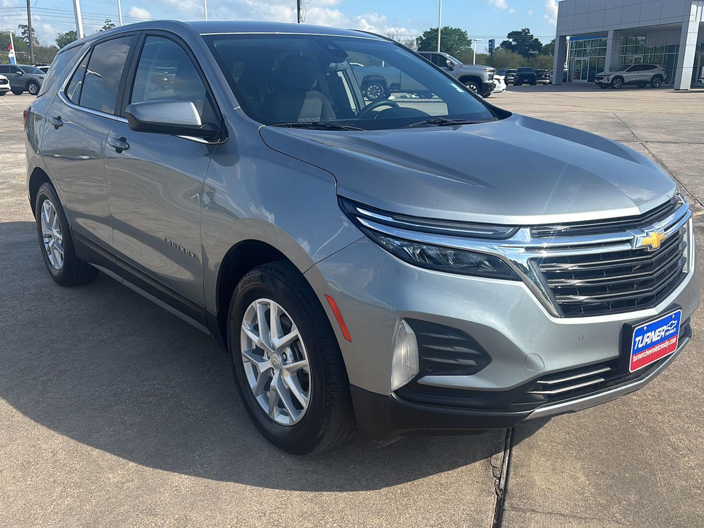 2023 Chevrolet Equinox LT - 2