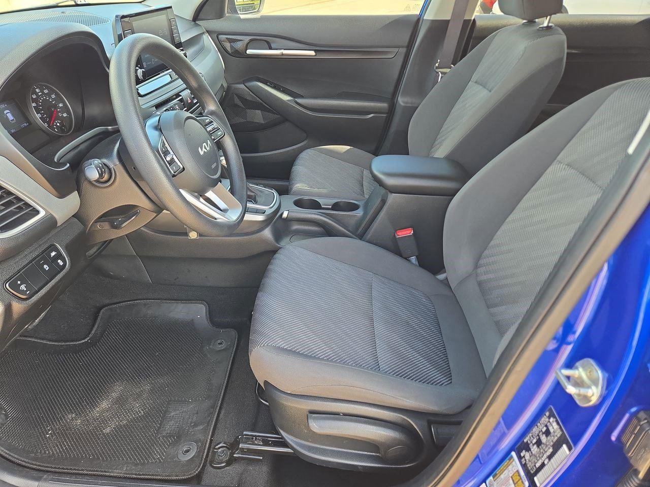 2023 Kia Seltos LX - 10