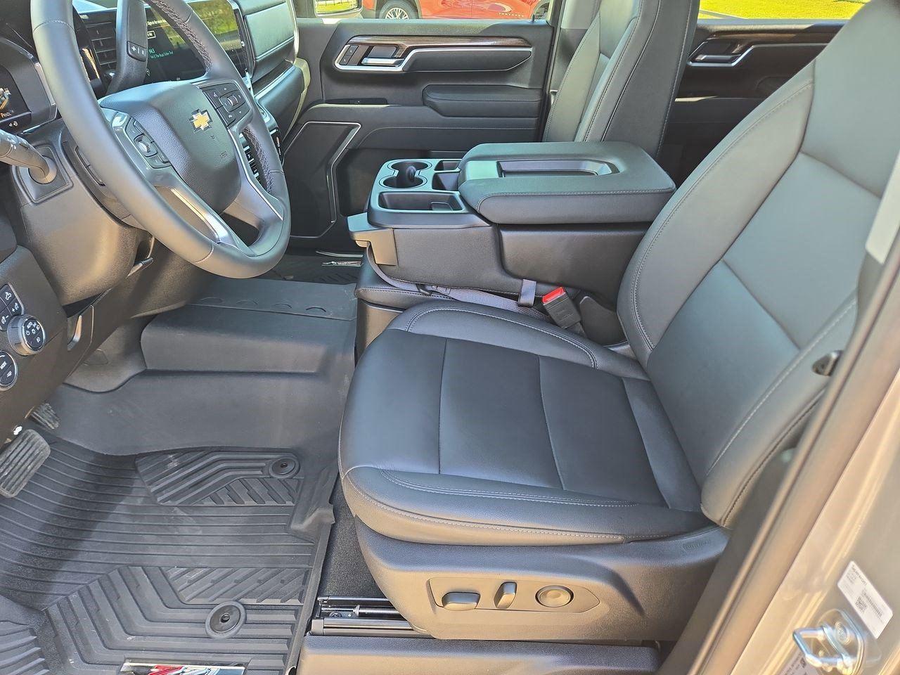 2025 Chevrolet Silverado 2500HD LT - 10