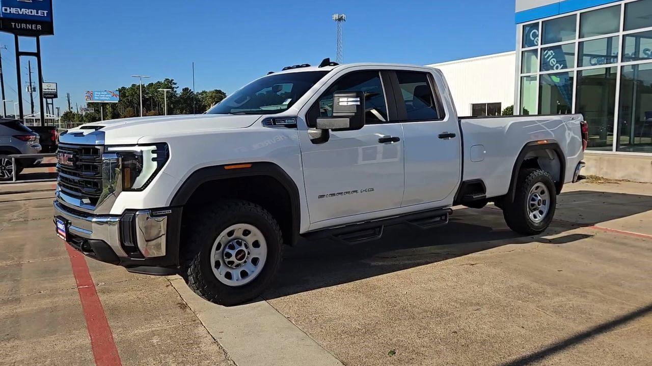 2024 GMC Sierra 3500HD Pro - 3