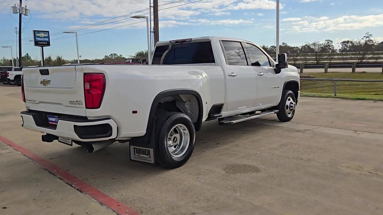 2023 Chevrolet Silverado 3500HD High Country at Davis Chevrolet