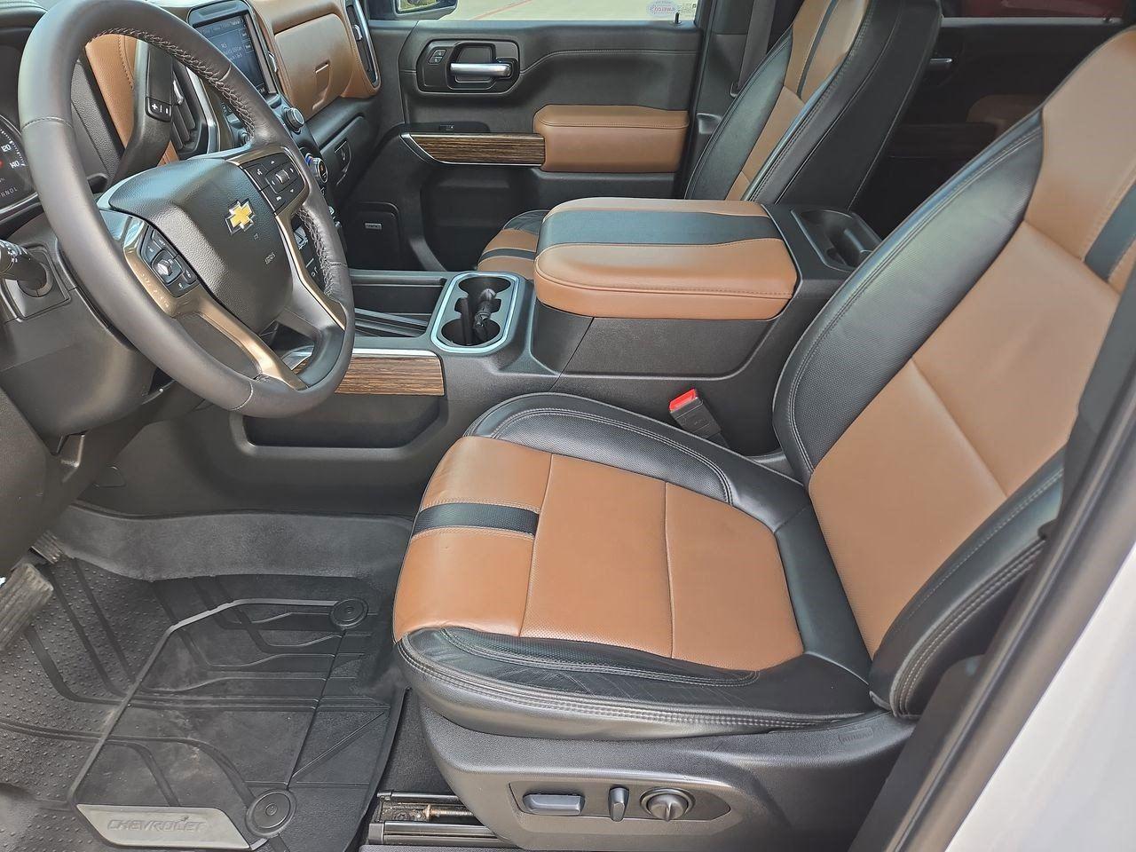 2023 Chevrolet Silverado 3500HD High Country at Davis Chevrolet