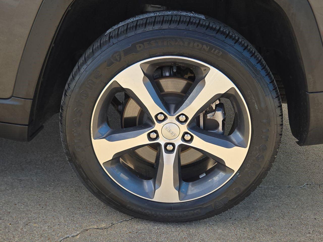 2023 Jeep Grand Cherokee L Limited at Friendly Ford Crosby