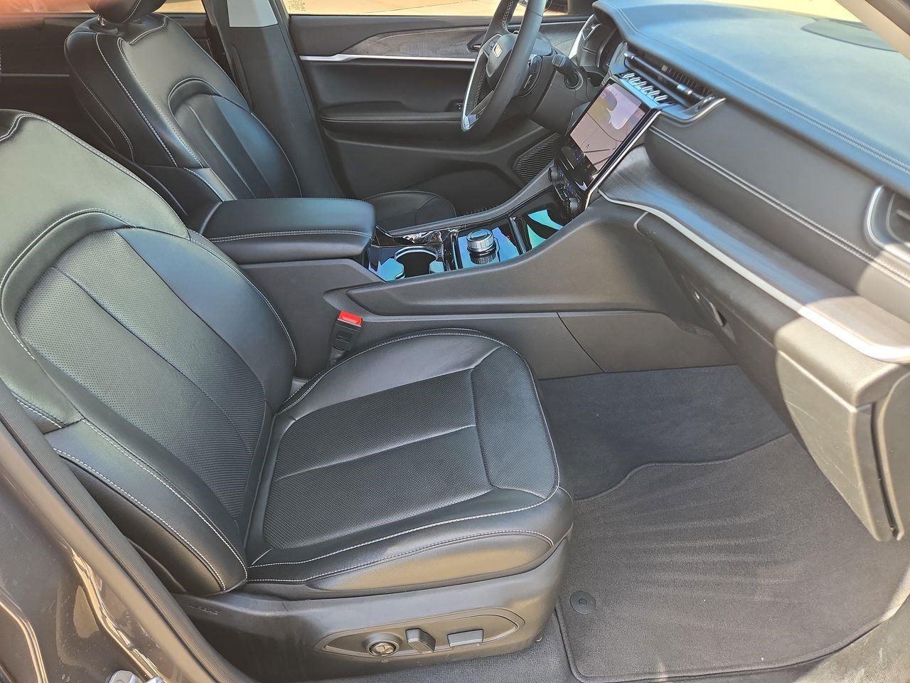 2023 Jeep Grand Cherokee L Limited at Friendly Ford Crosby