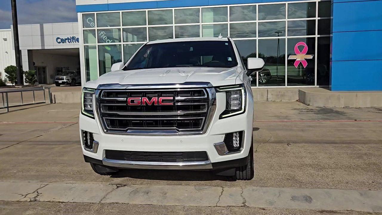 2024 GMC Yukon SLT - 2