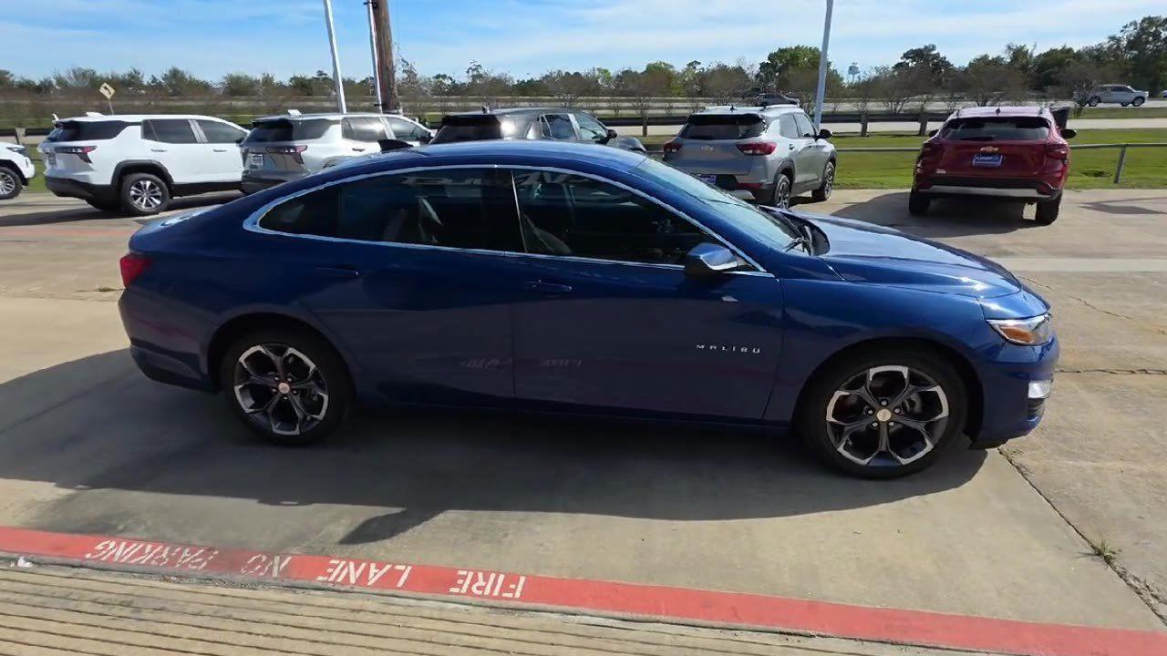 2023 Chevrolet Malibu LT - 8
