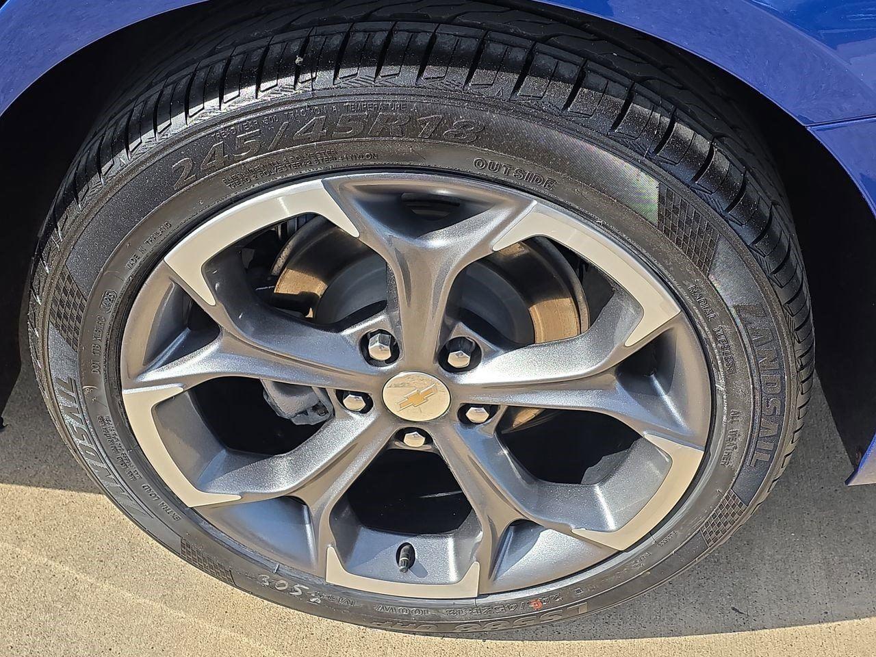 2023 Chevrolet Malibu LT - 9