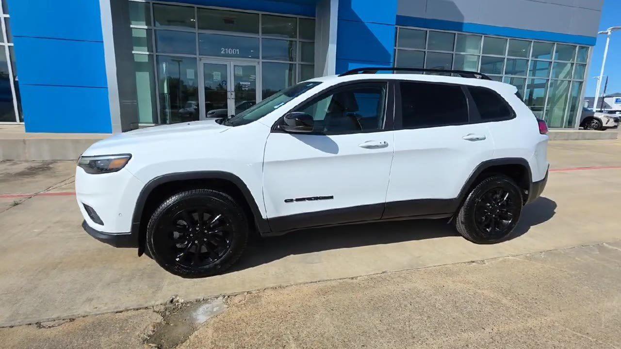 2023 Jeep Cherokee Altitude Lux at Tomball Chrysler Dodge Jeep Ram