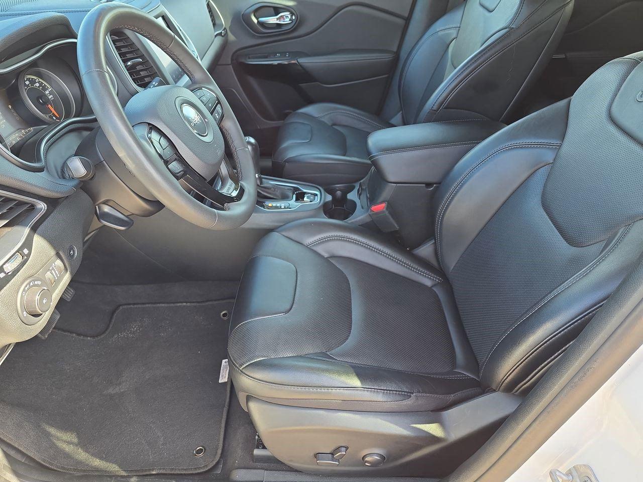 2023 Jeep Cherokee Altitude Lux at Tomball Chrysler Dodge Jeep Ram