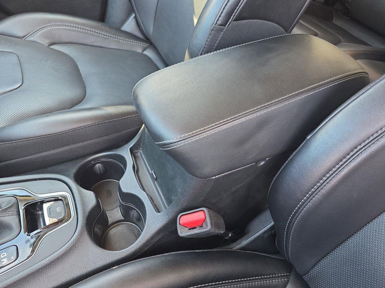 2023 Jeep Cherokee Altitude Lux at Tomball Chrysler Dodge Jeep Ram