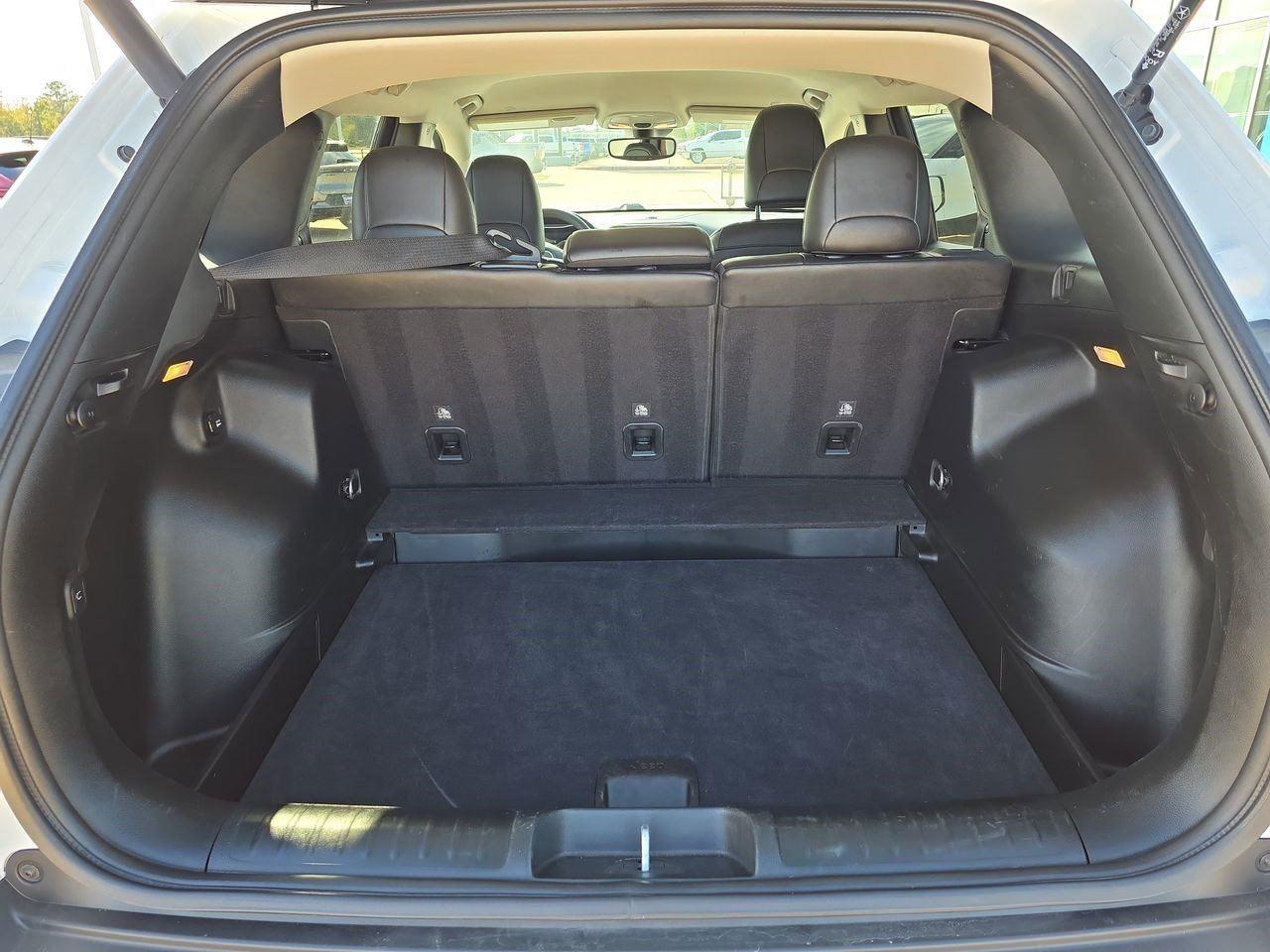 2023 Jeep Cherokee Altitude Lux at Tomball Chrysler Dodge Jeep Ram