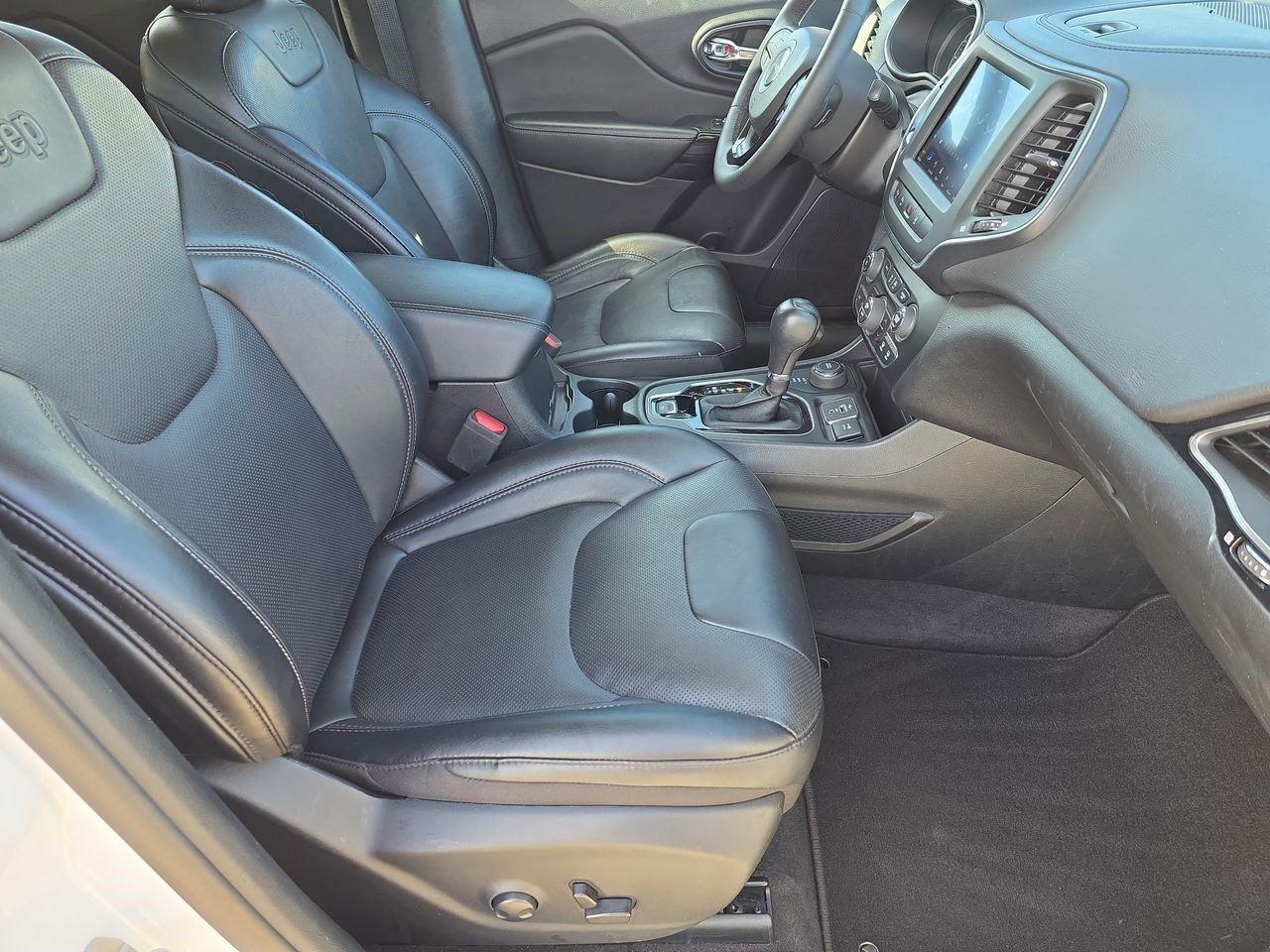 2023 Jeep Cherokee Altitude Lux at Tomball Chrysler Dodge Jeep Ram