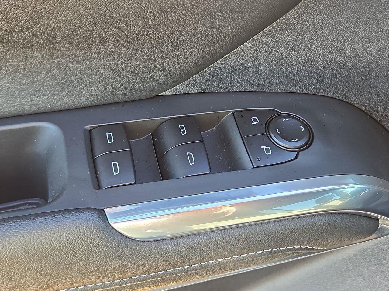 2025 Chevrolet Traverse FWD LT at Turner Chevrolet