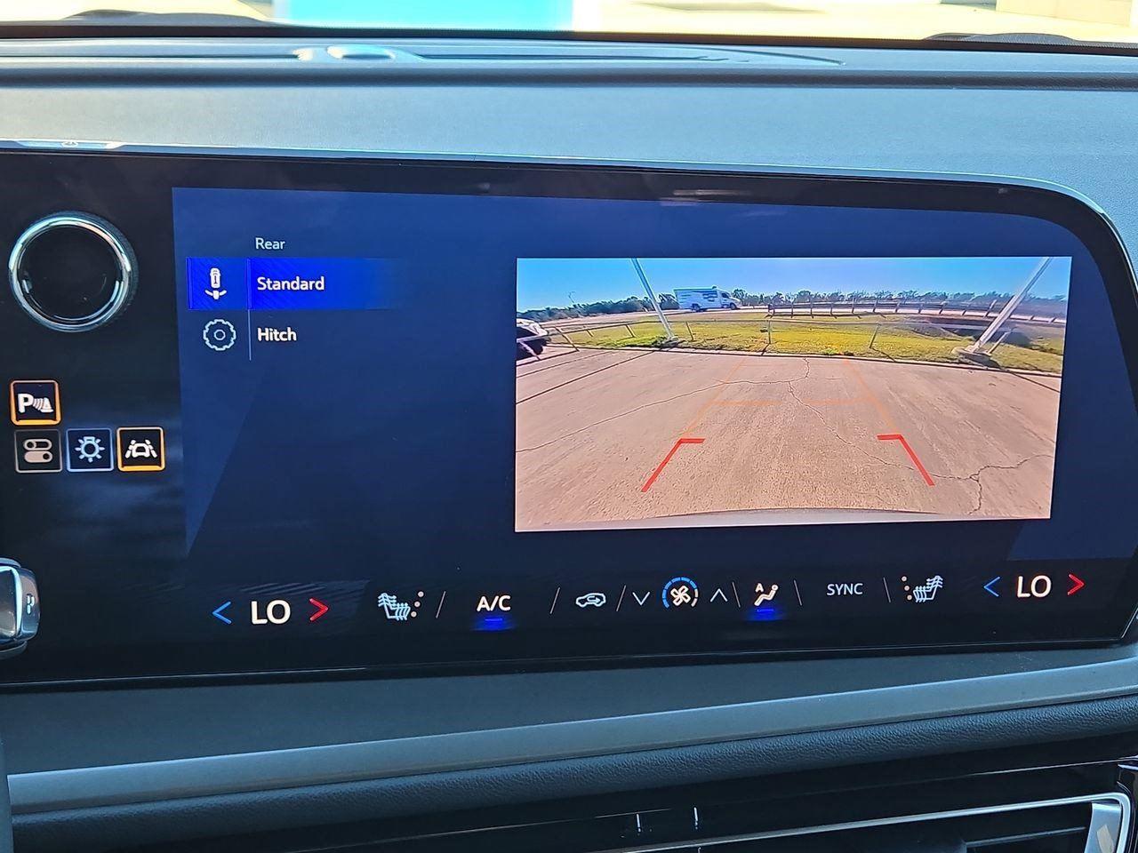 2025 Chevrolet Traverse FWD LT at Turner Chevrolet