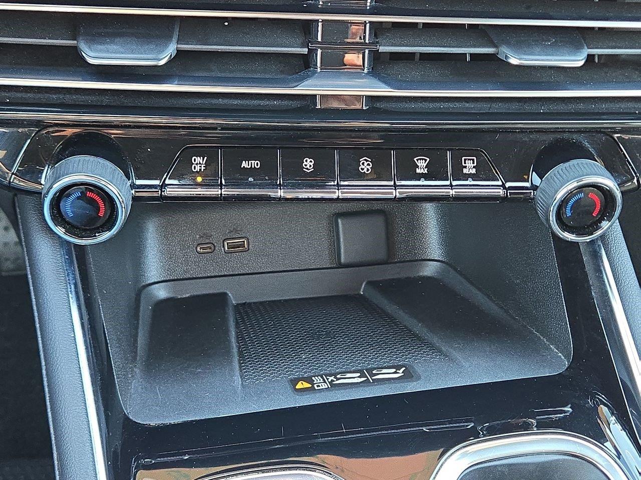 2025 Chevrolet Traverse FWD LT at Turner Chevrolet