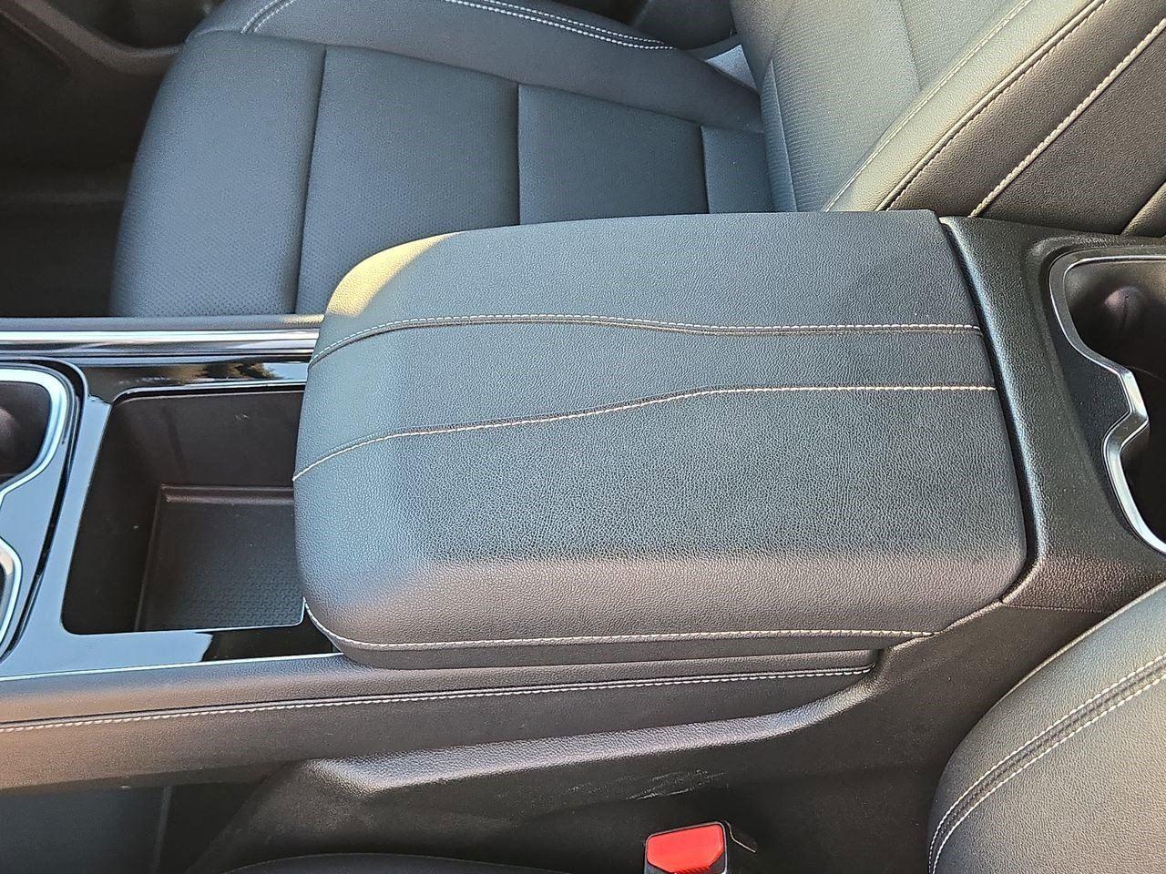 2025 Chevrolet Traverse FWD LT at Turner Chevrolet