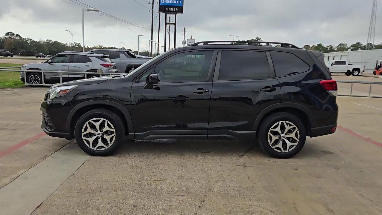 2023 Subaru Forester Premium at AutoNation USA Houston